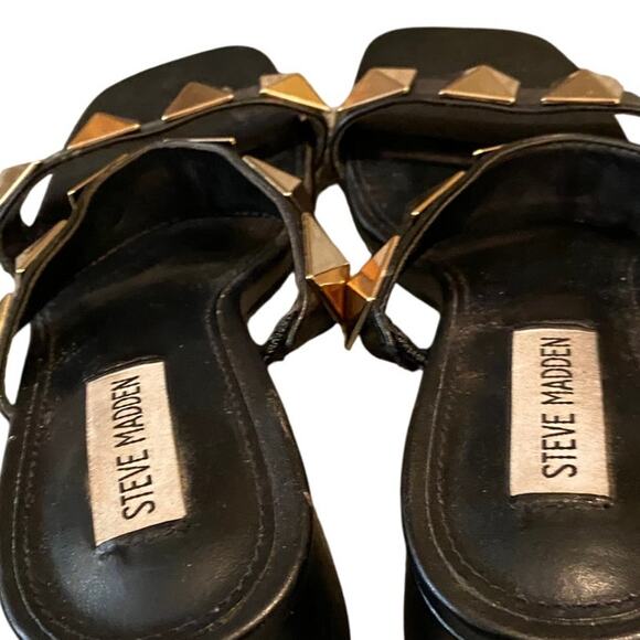 Steve Madden Sandals Black and Gold Wood Heel - Picture 5 of 7